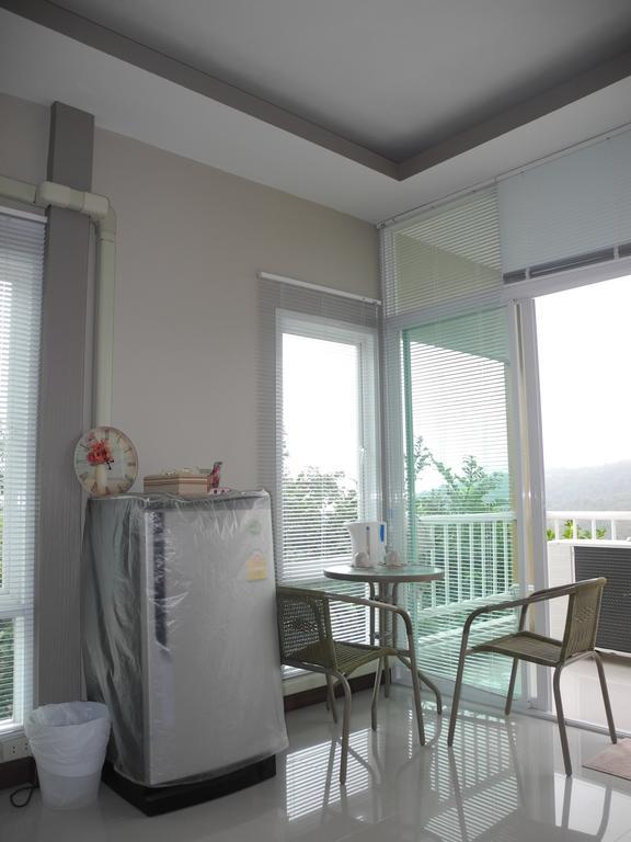 Wind Hills Hotel Nakhon Ratchasima Ruang foto